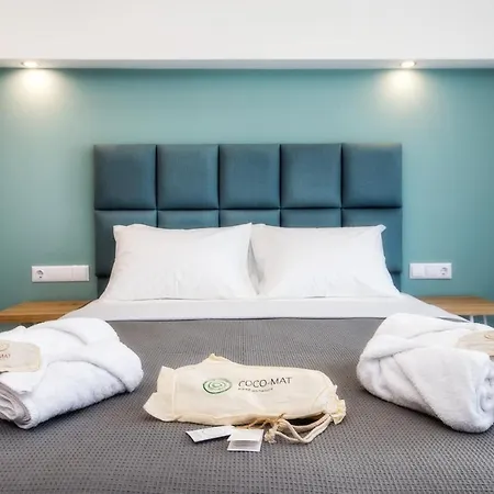 New Azzurro Deluxe فندق يميناريا