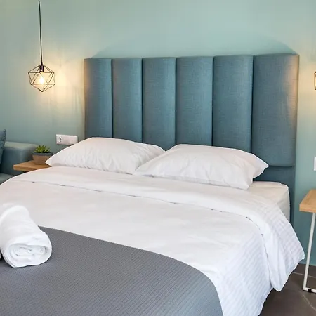 فندق New Azzurro Deluxe يميناريا