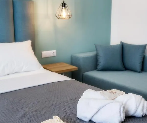 New Azzurro Deluxe * يميناريا