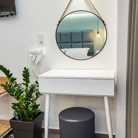 New Azzurro Deluxe Otel *