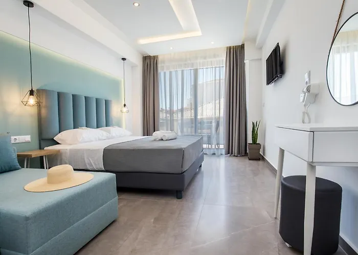 New Azzurro Deluxe Otel *